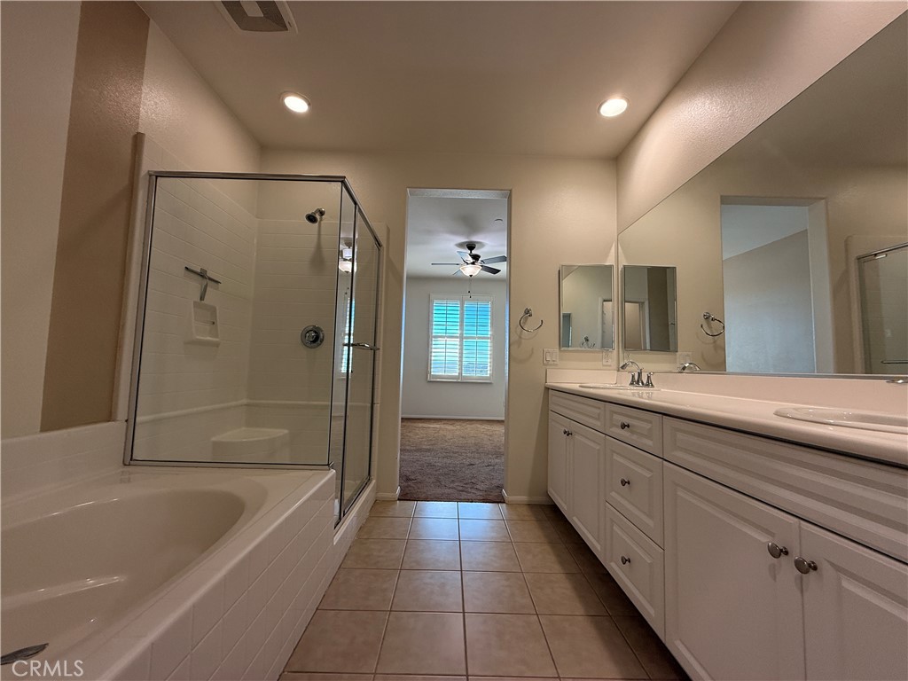 MLS #OC25273654 image #22