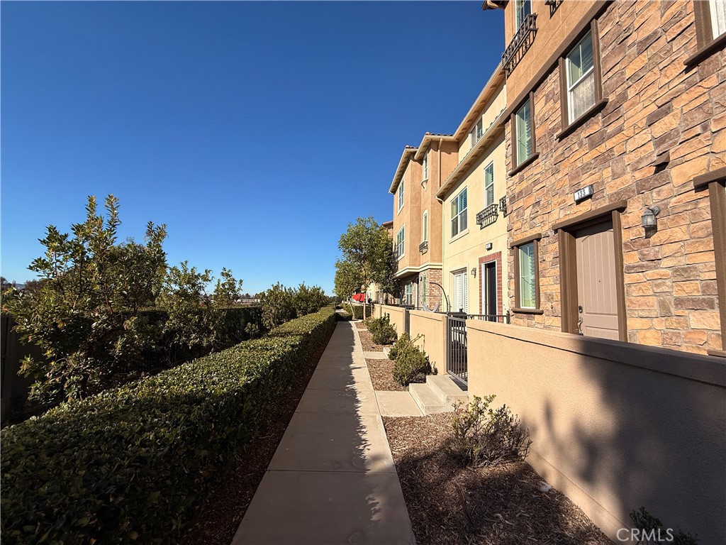 MLS #OC25273654 image #38