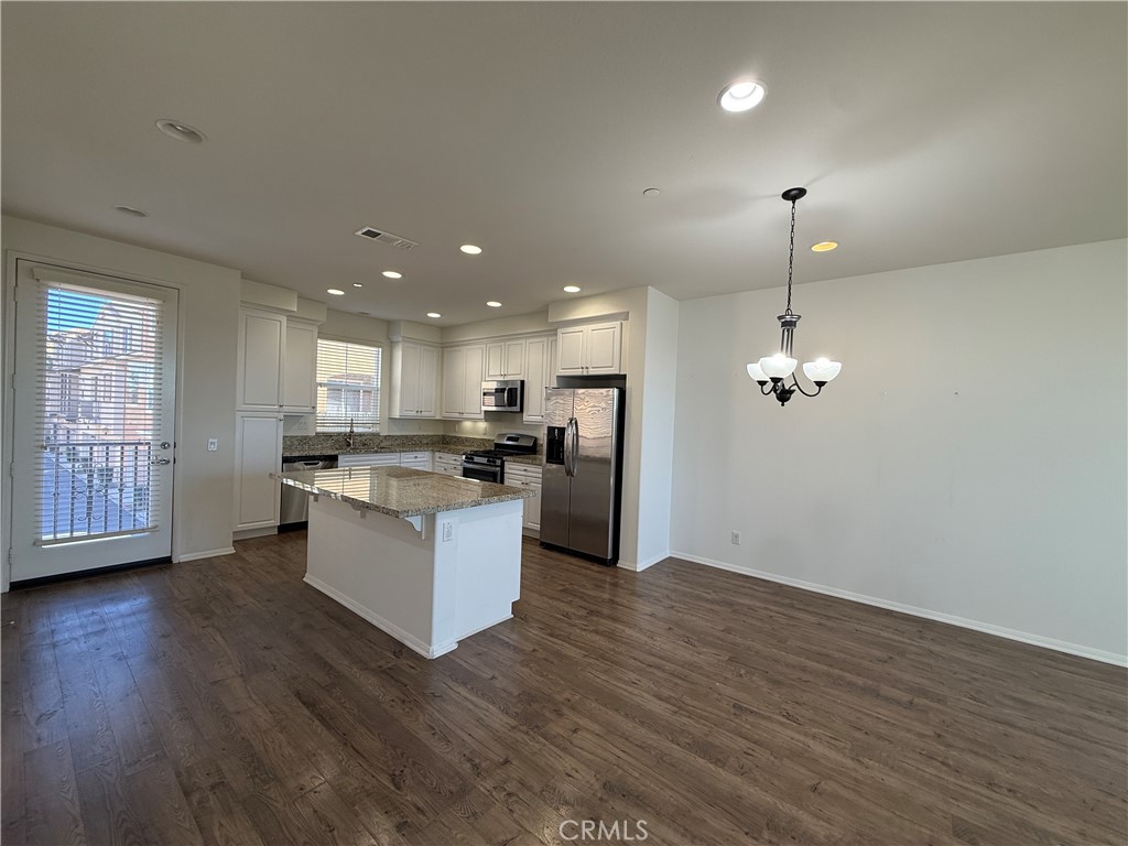 MLS #OC25273654 image #7