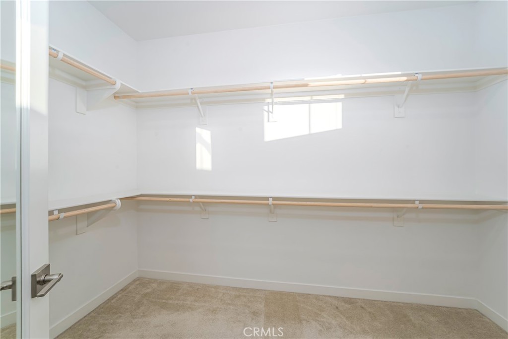 MLS #OC25273672 image #32