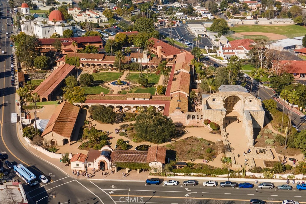 MLS #OC25273672 image #60