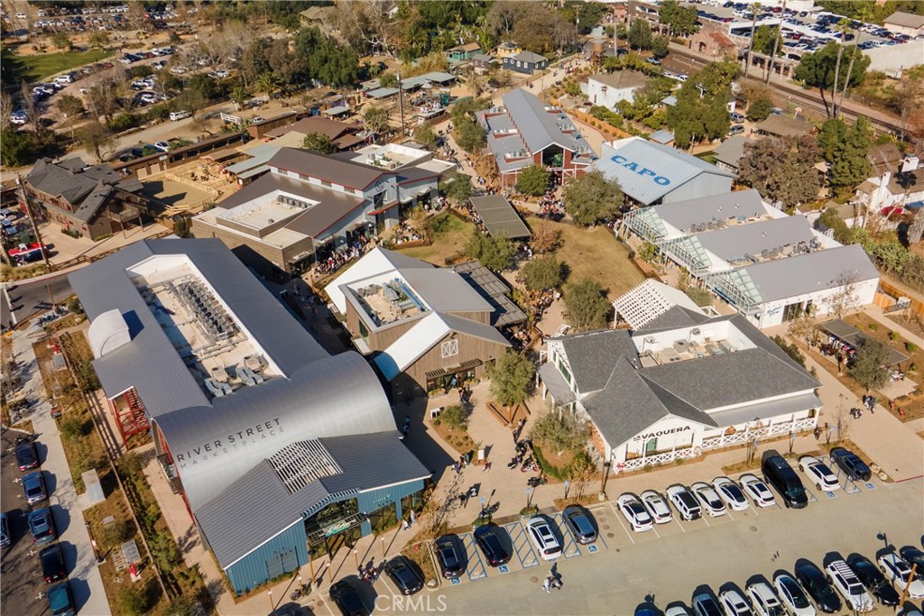 MLS #OC25273672 image #63