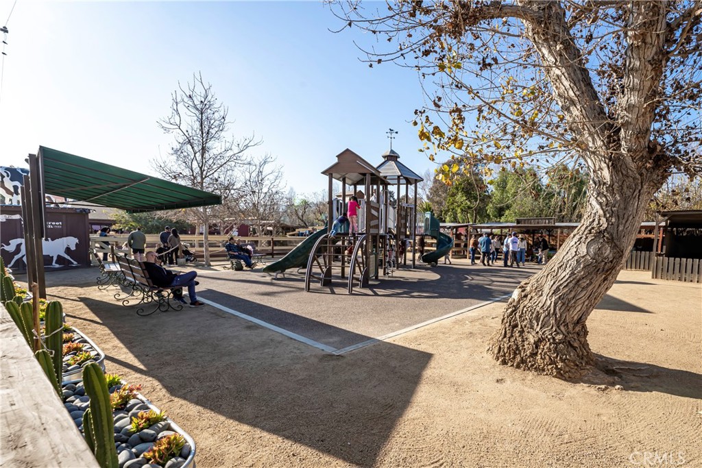 MLS #OC25273672 image #67