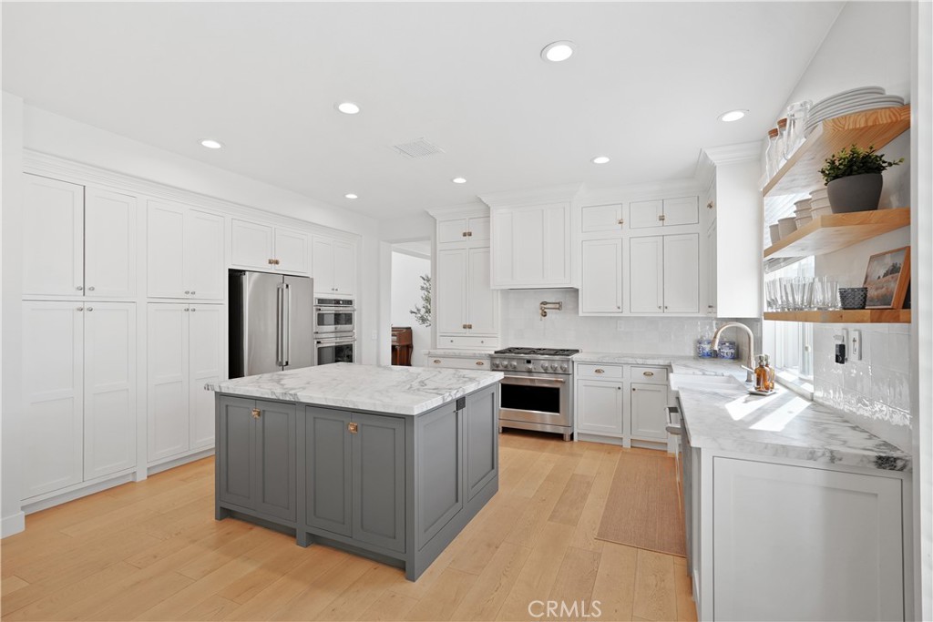 MLS #OC25273684 image #26