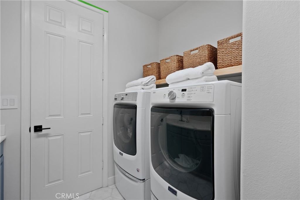 MLS #OC25273684 image #35