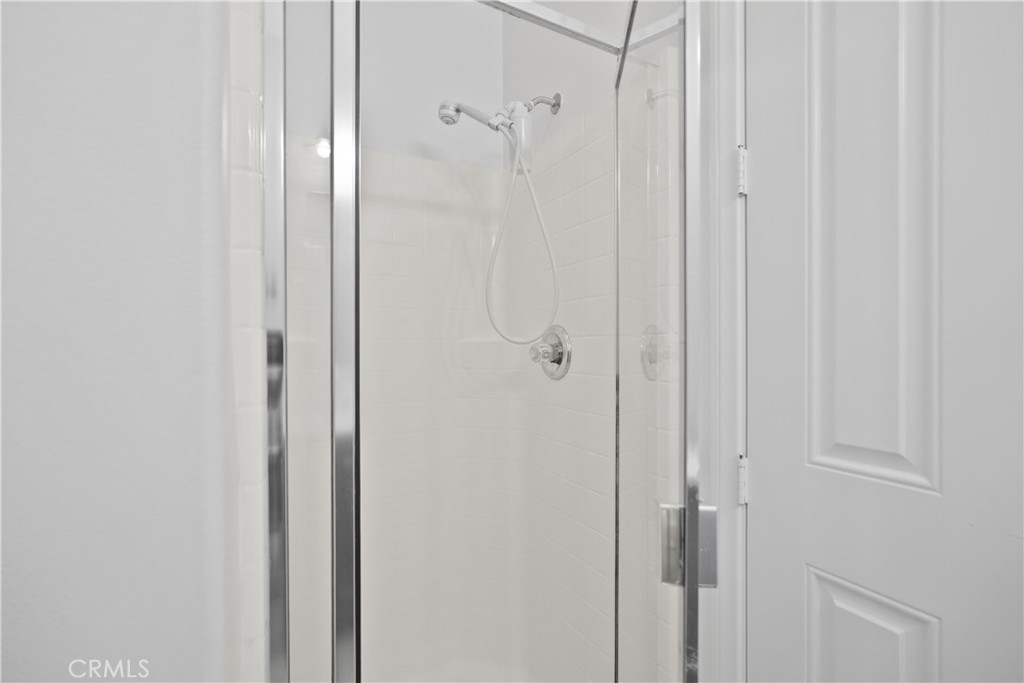 MLS #OC25273684 image #37