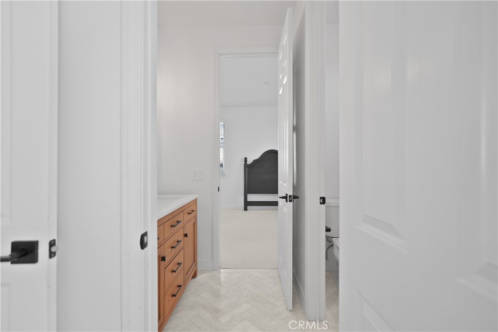 MLS #OC25273684 image #50