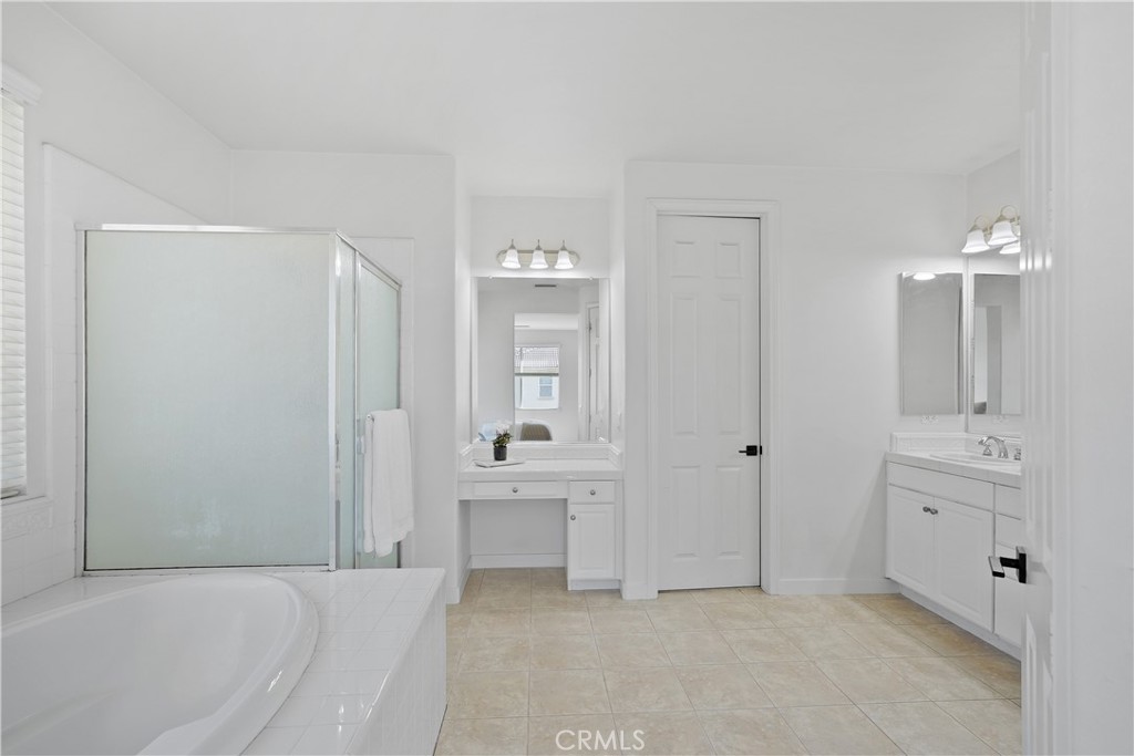 MLS #OC25273684 image #56