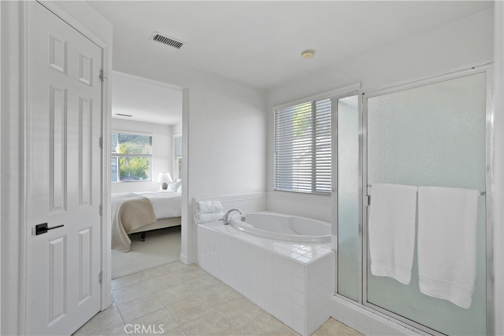 MLS #OC25273684 image #59