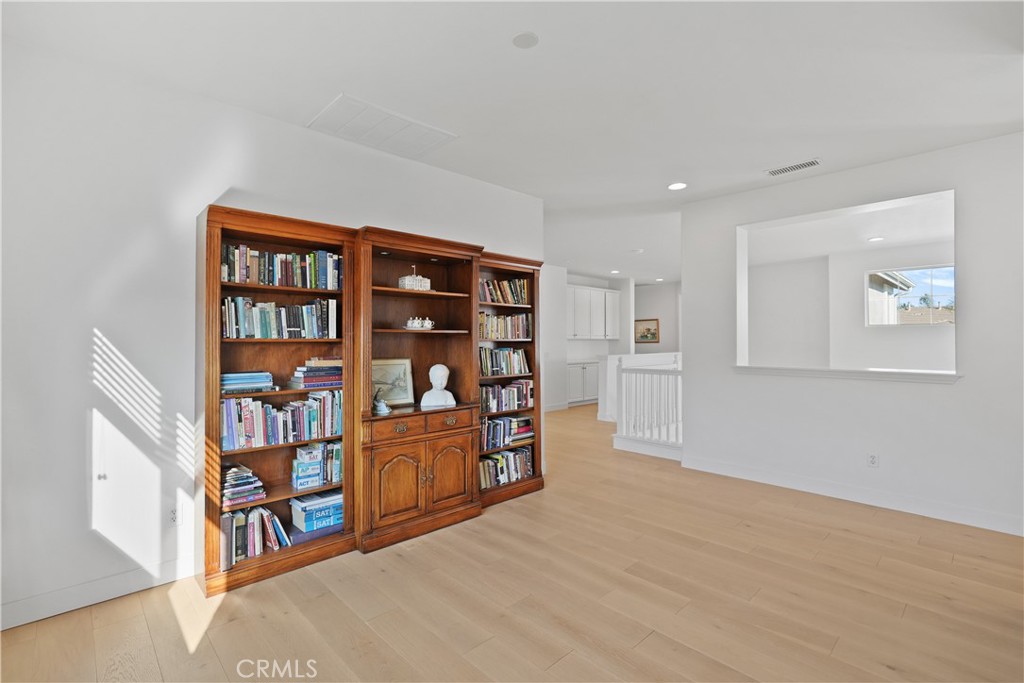 MLS #OC25273684 image #60