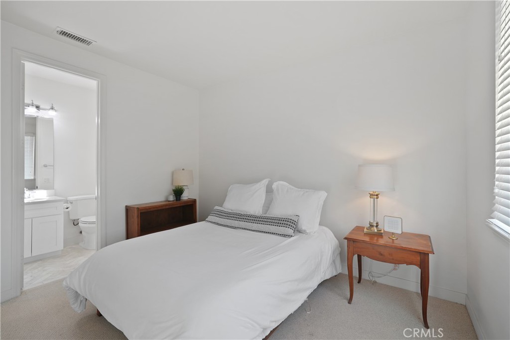 MLS #OC25273684 image #63