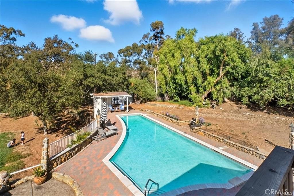 MLS #OC25273698 image #11