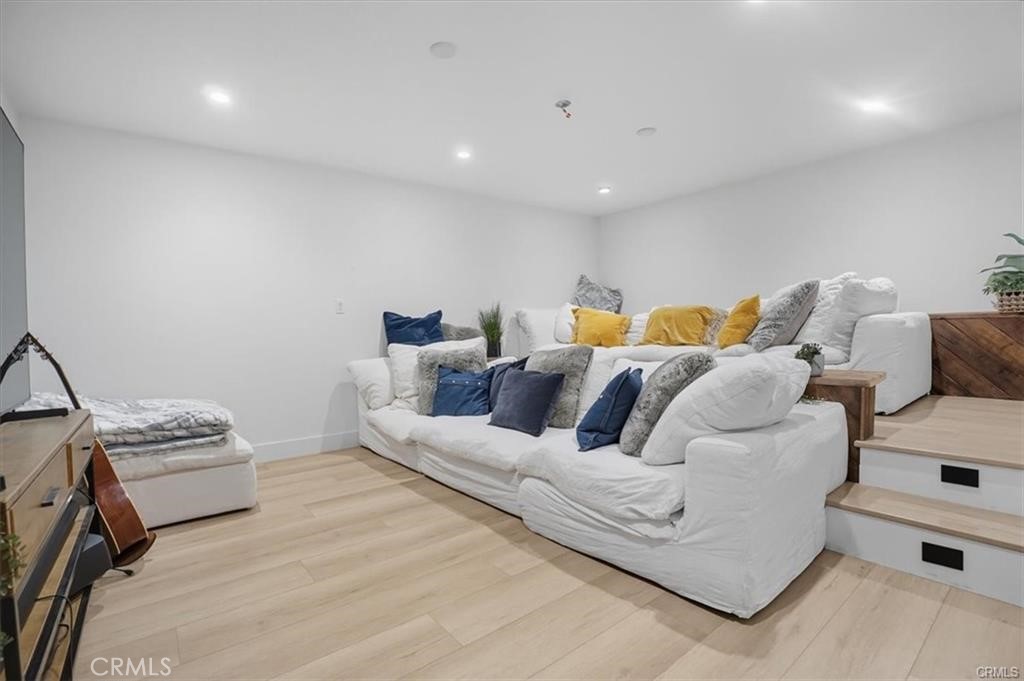 MLS #OC25273698 image #12