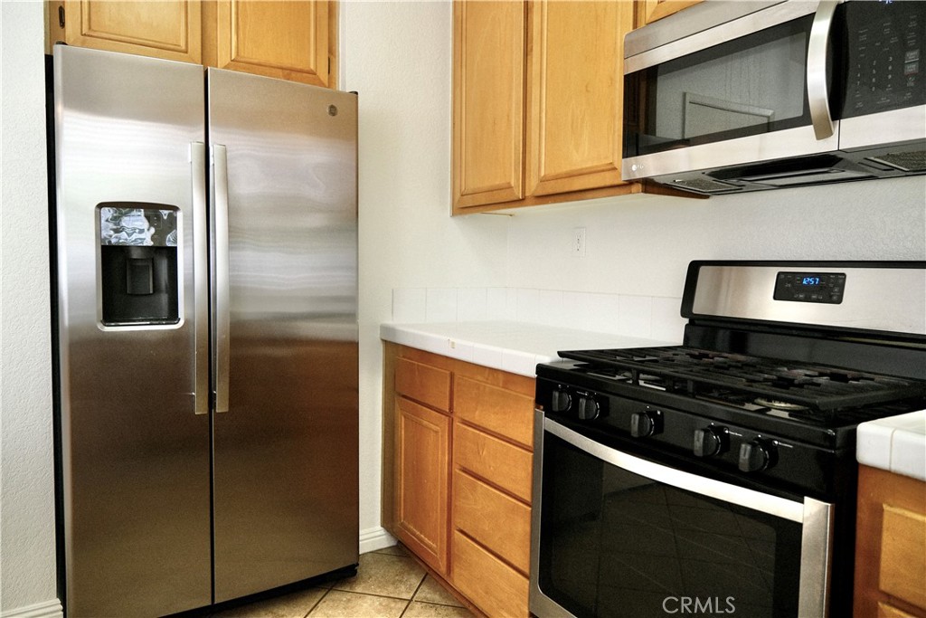 MLS #OC25273703 image #5