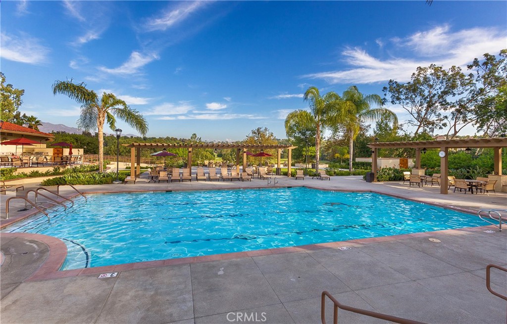 MLS #OC25273724 image #14