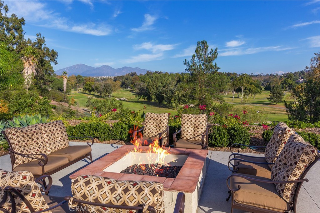 MLS #OC25273724 image #15