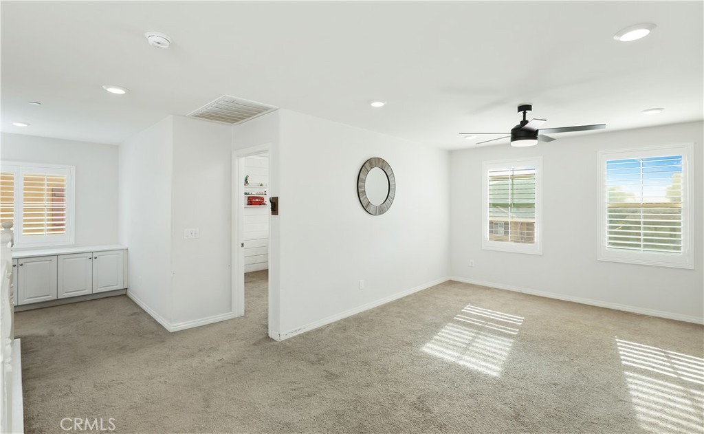 MLS #OC25273730 image #23