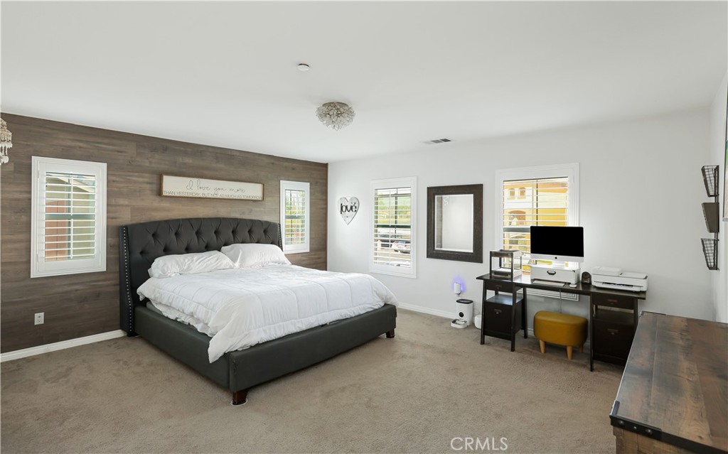 MLS #OC25273730 image #25