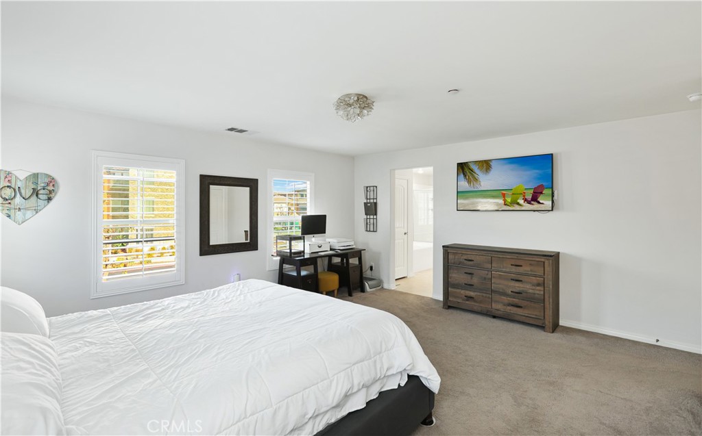 MLS #OC25273730 image #26