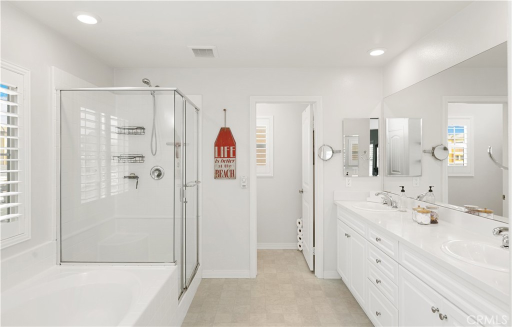 MLS #OC25273730 image #28