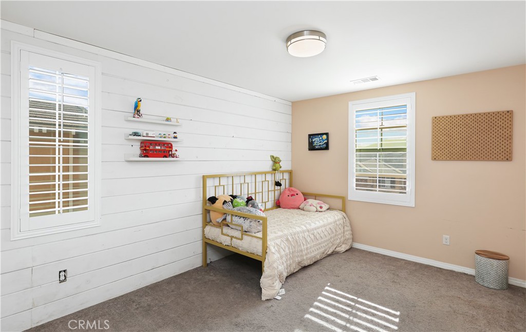 MLS #OC25273730 image #33