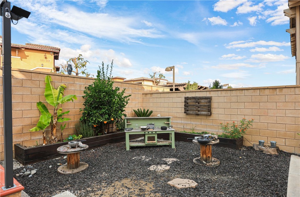 MLS #OC25273730 image #46