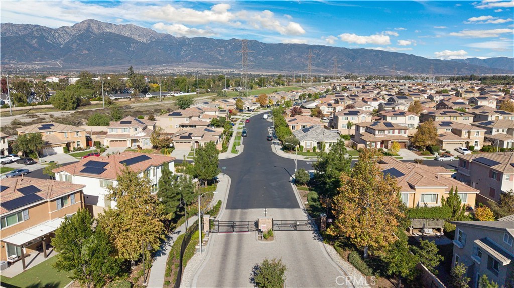 MLS #OC25273730 image #48