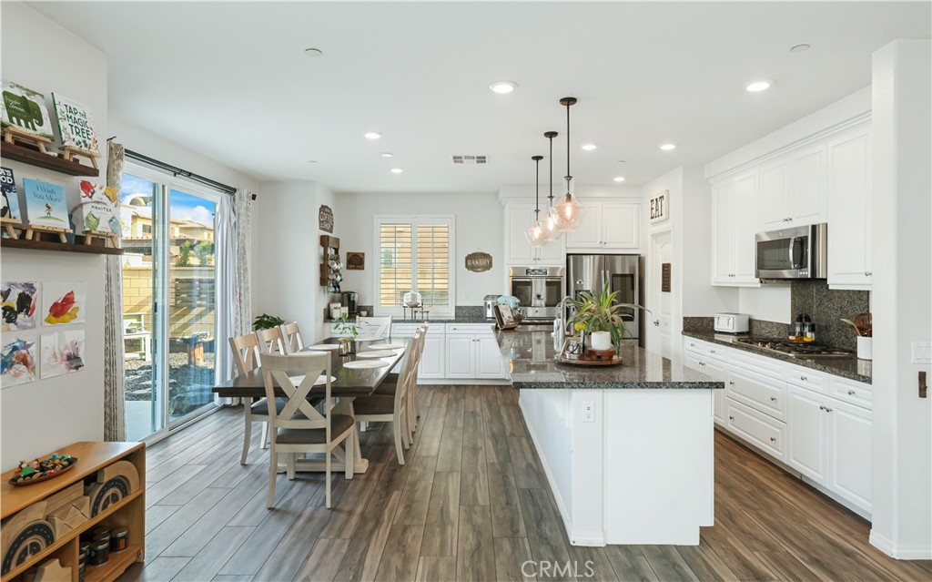 MLS #OC25273730 image #7