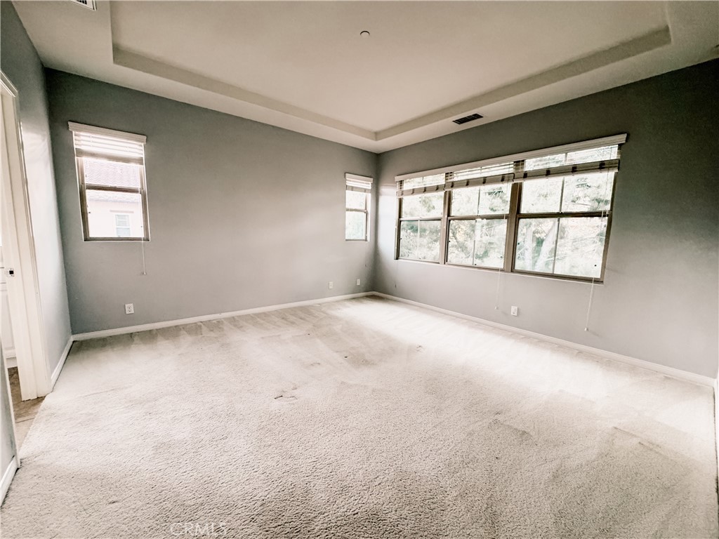 MLS #OC25273734 image #11