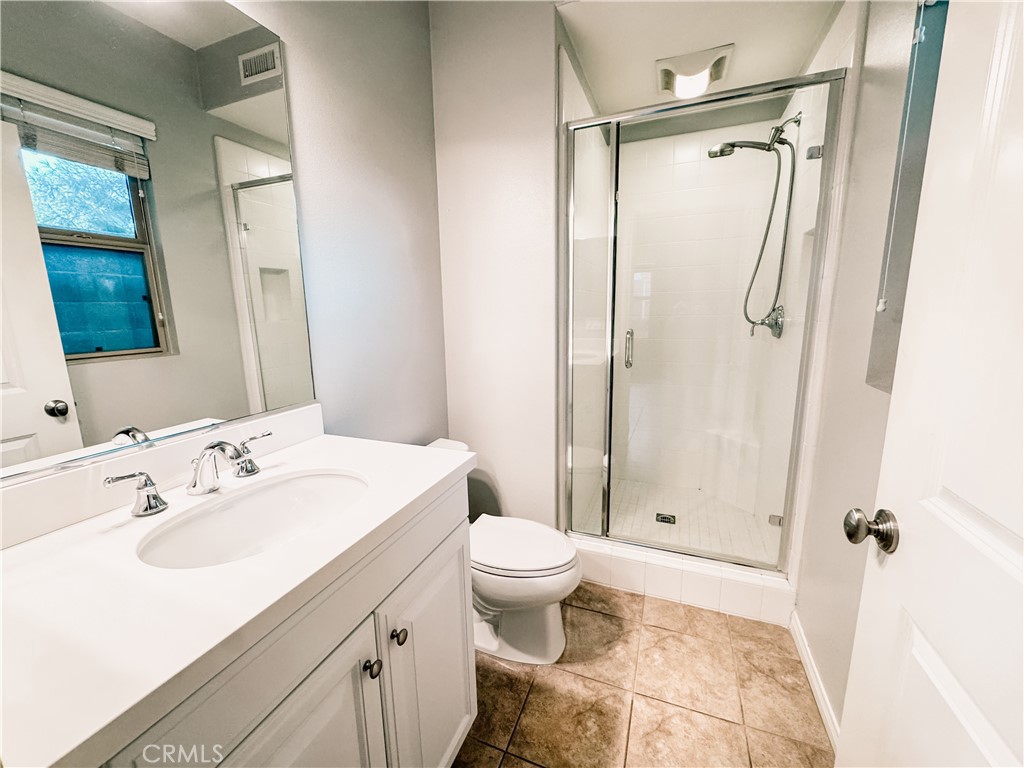 MLS #OC25273734 image #5