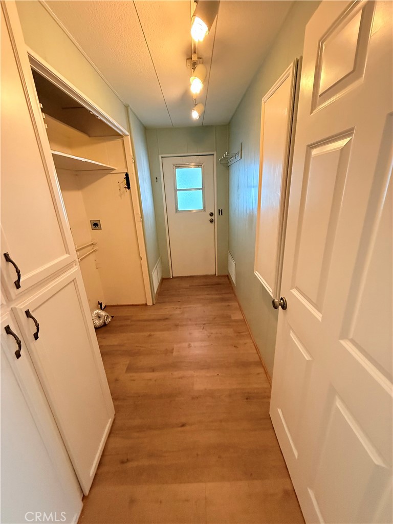 MLS #OC25273742 image #18