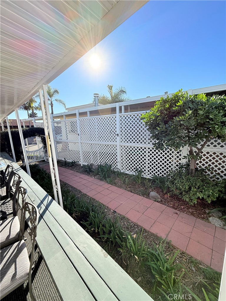 MLS #OC25273742 image #3