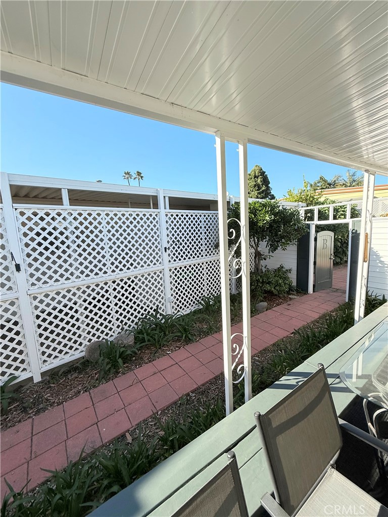 MLS #OC25273742 image #39