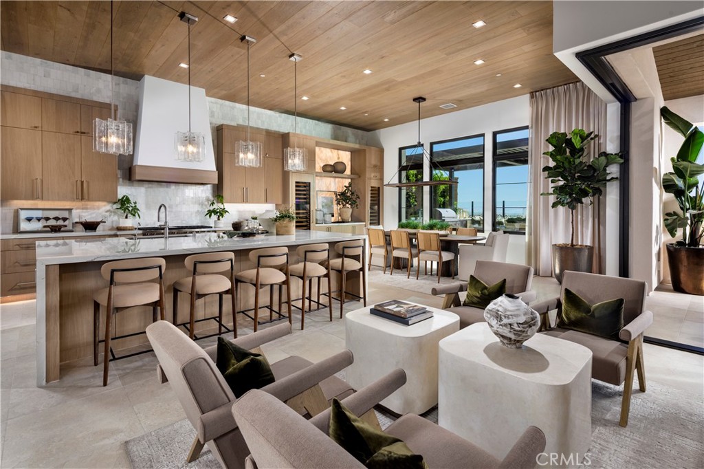 MLS #OC25273752 image #10