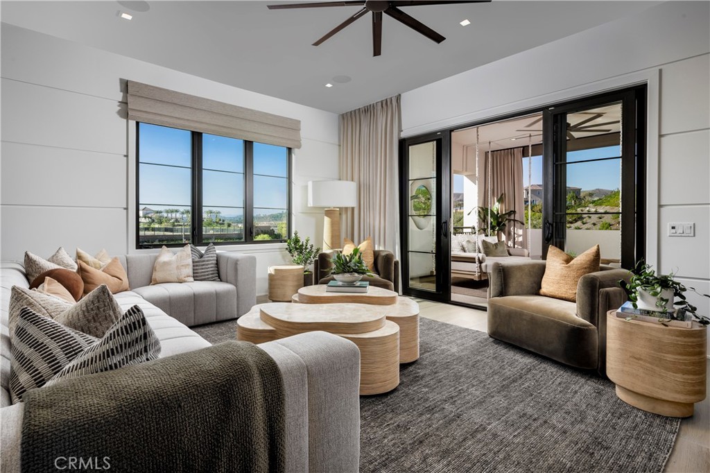 MLS #OC25273752 image #16