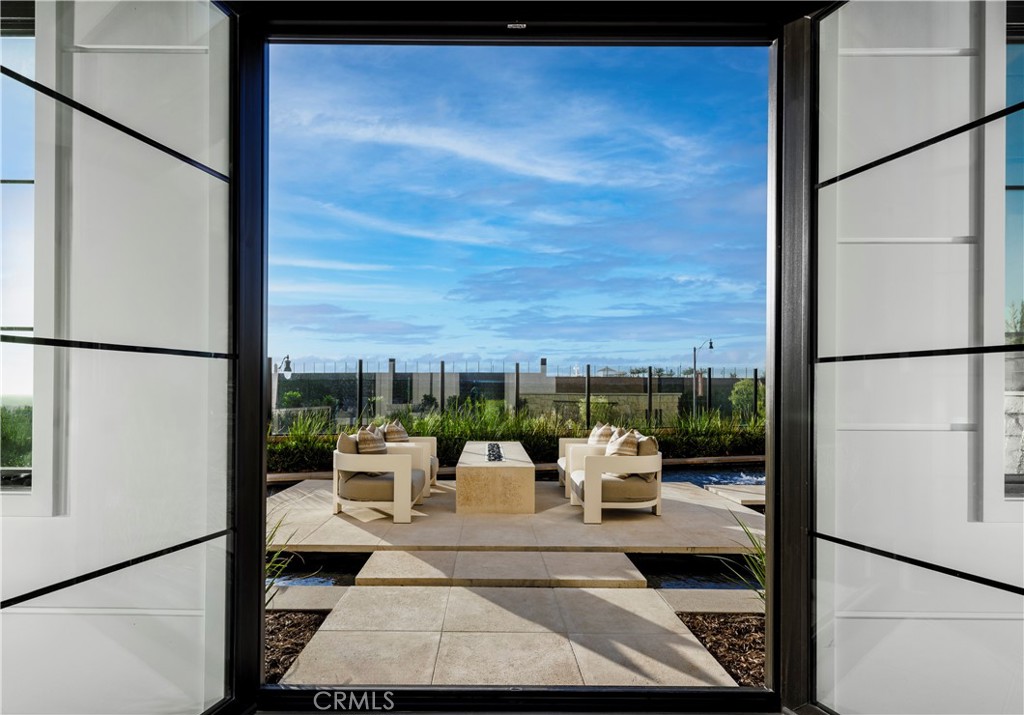 MLS #OC25273752 image #18