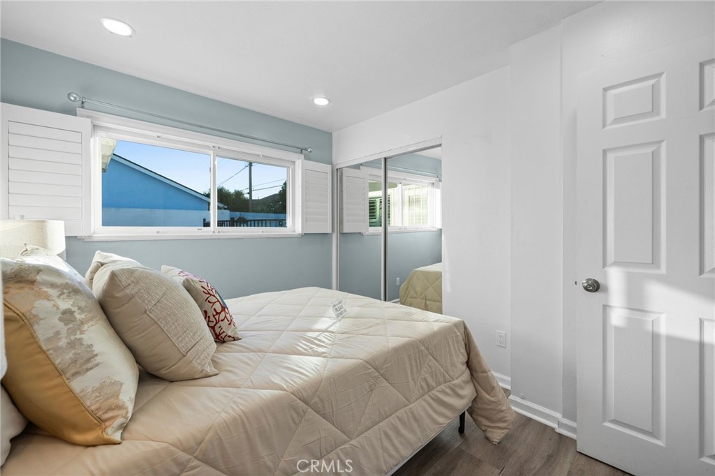 MLS #OC25273753 image #18