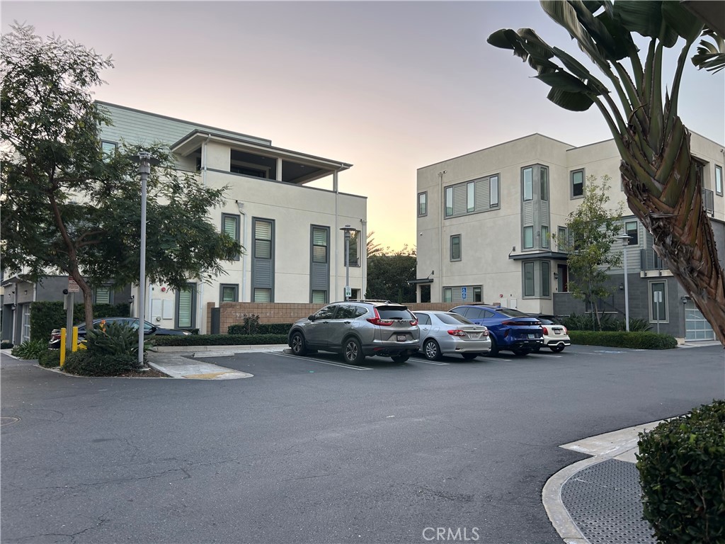 MLS #OC25273754 image #17