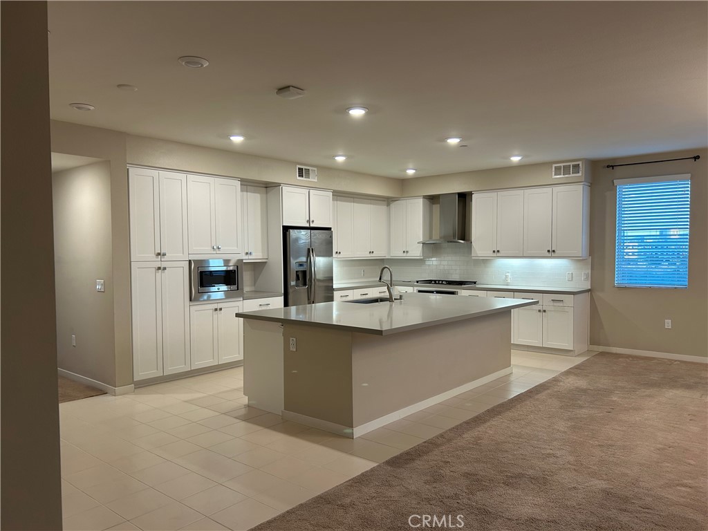 MLS #OC25273754 image #2