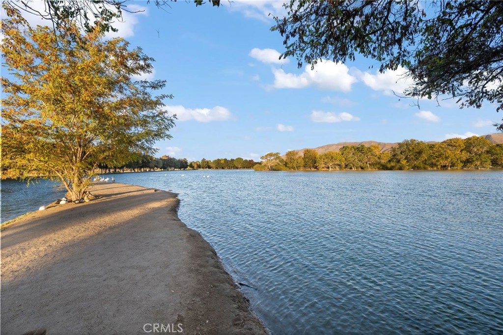 MLS #OC25273757 image #24