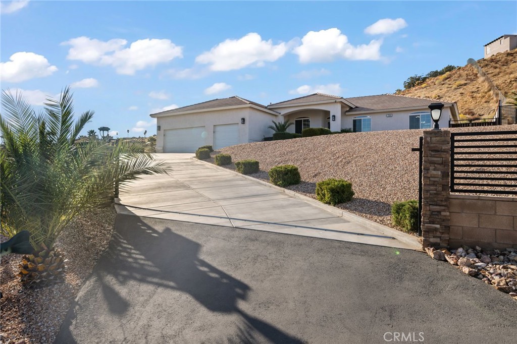 MLS #OC25273757 image #3