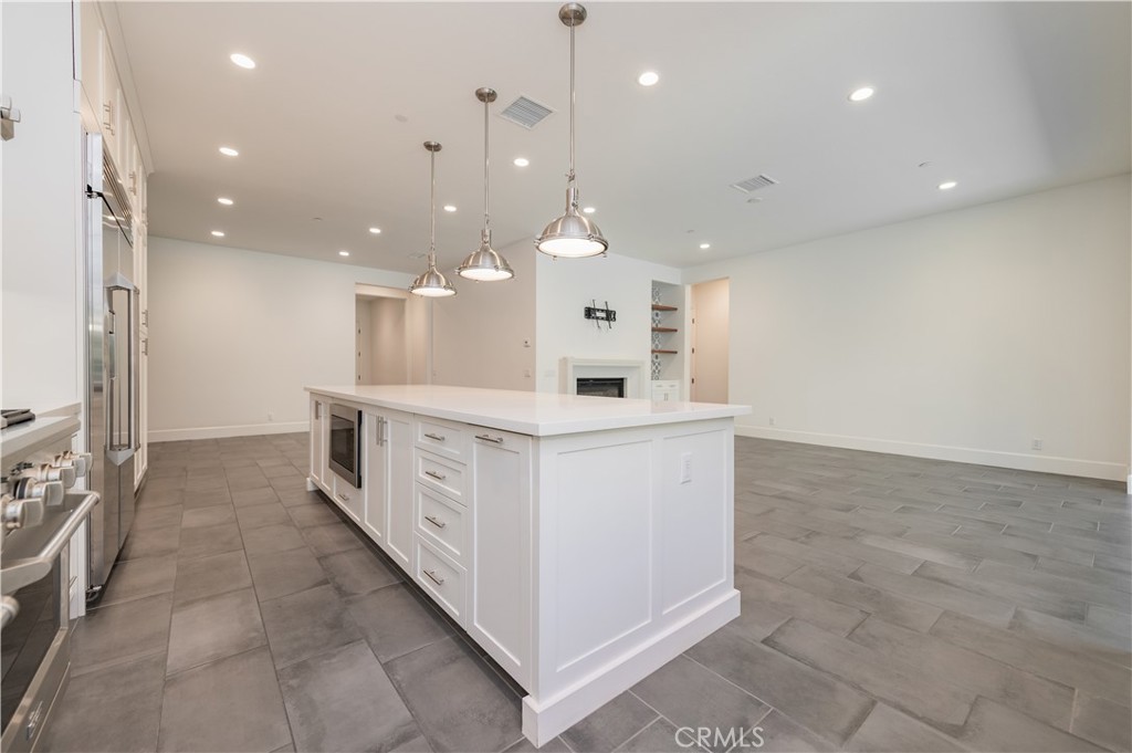 MLS #OC25273769 image #13