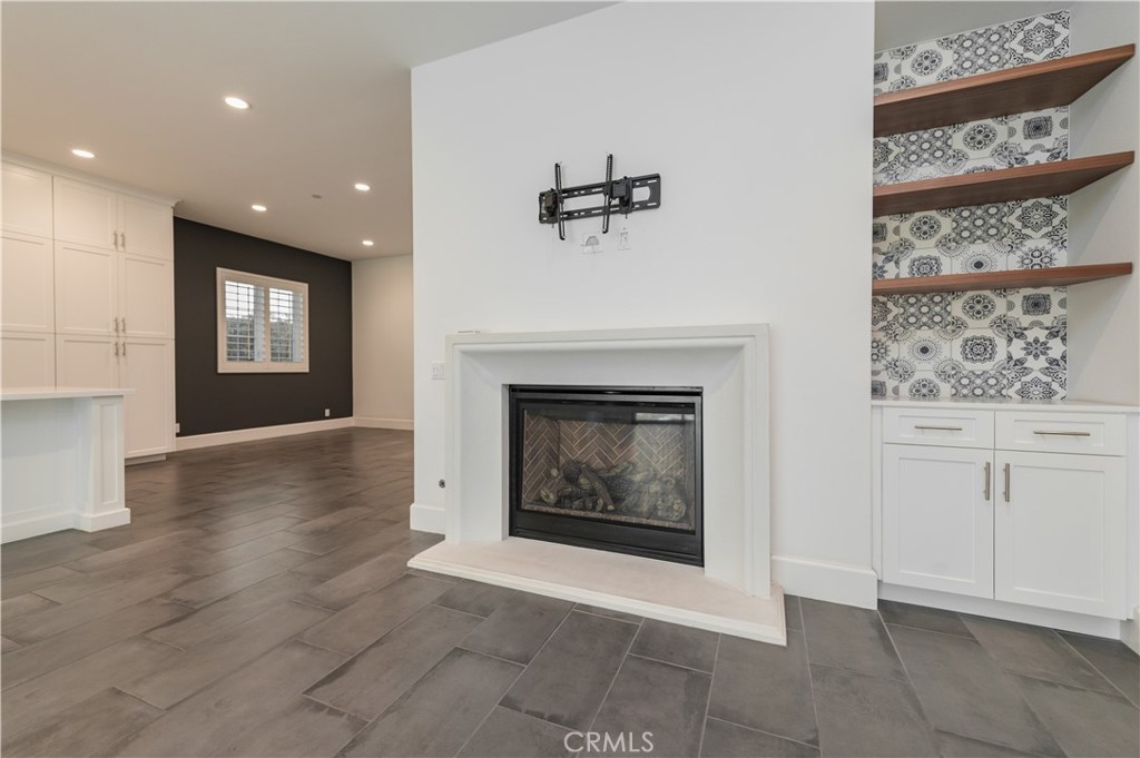 MLS #OC25273769 image #18