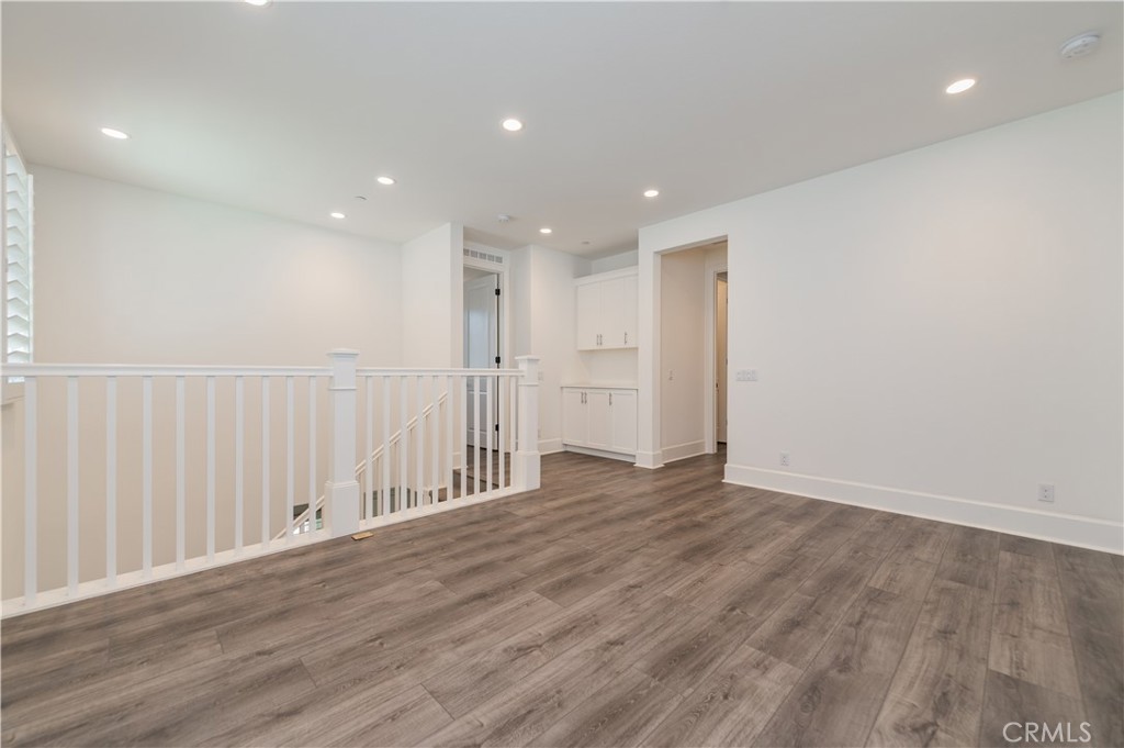 MLS #OC25273769 image #24