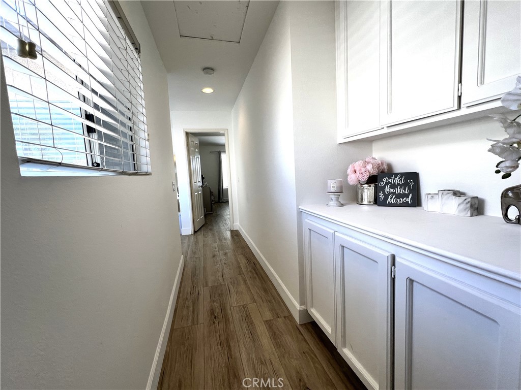 MLS #OC25273791 image #28