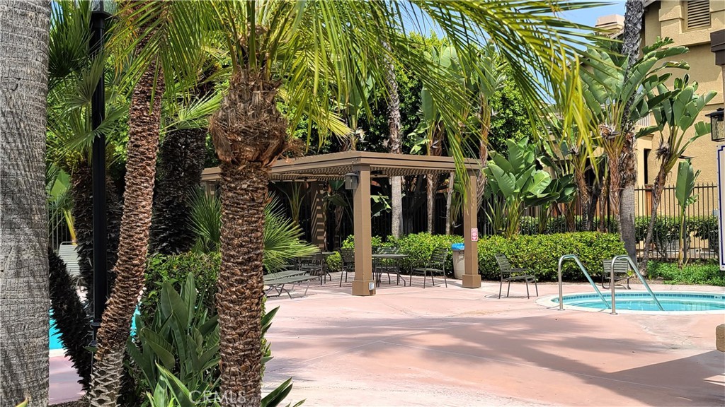 MLS #OC25273791 image #7