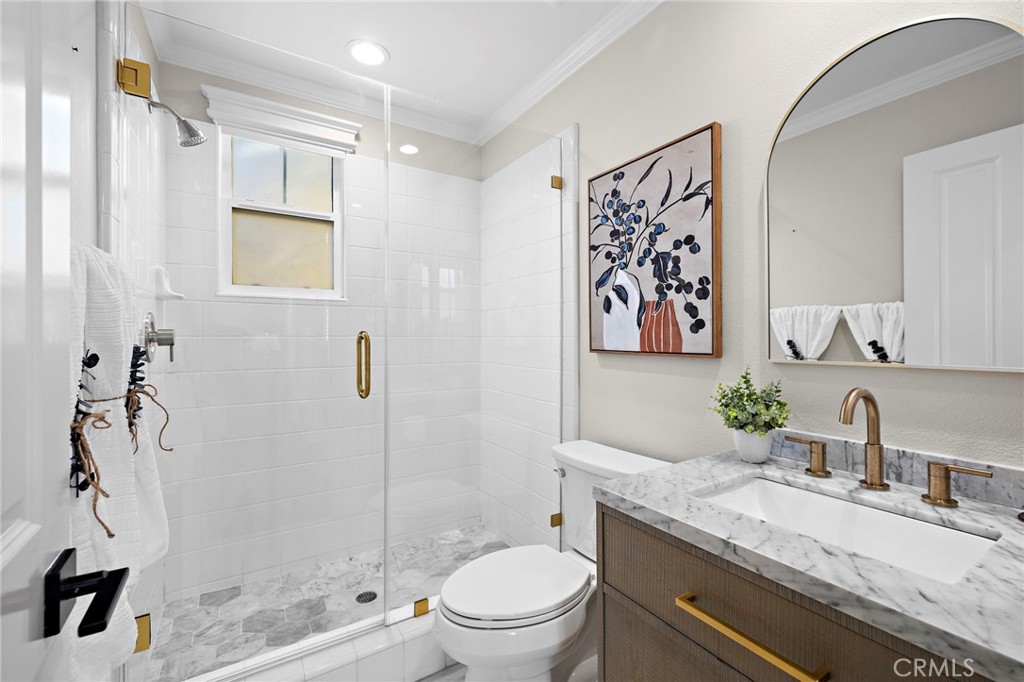 MLS #OC25273809 image #17