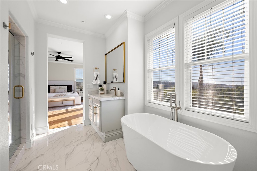 MLS #OC25273809 image #28