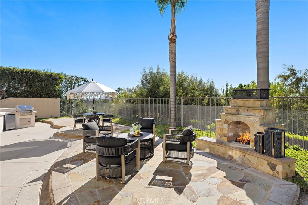 MLS #OC25273809 image #3