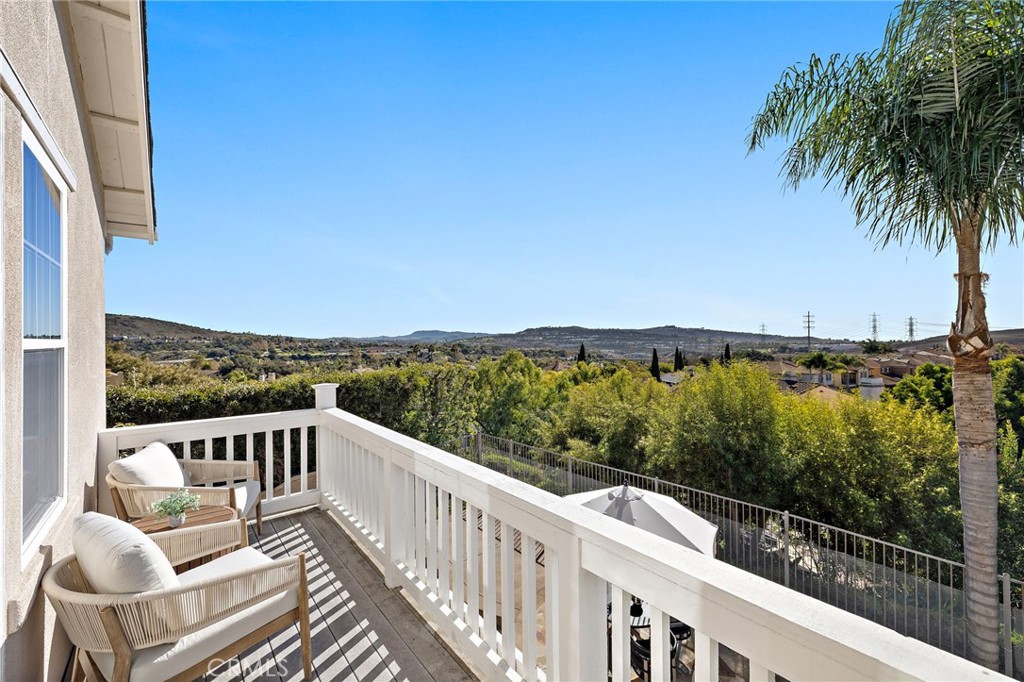 MLS #OC25273809 image #31